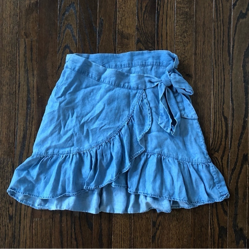 Rails Women’s XS Etienne Linen-Blend Denim Ruffled Wrap Mini Skirt - EUC! - Picture 2 of 12